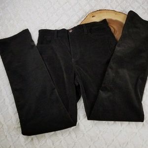 NYDJ 8 Tummy Tuck Brown Straight Leg Corduroys Not