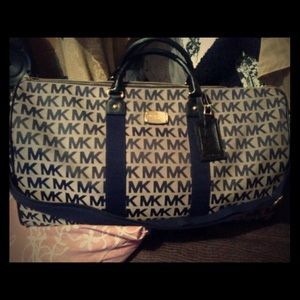 Micheal Kors Duffle bag