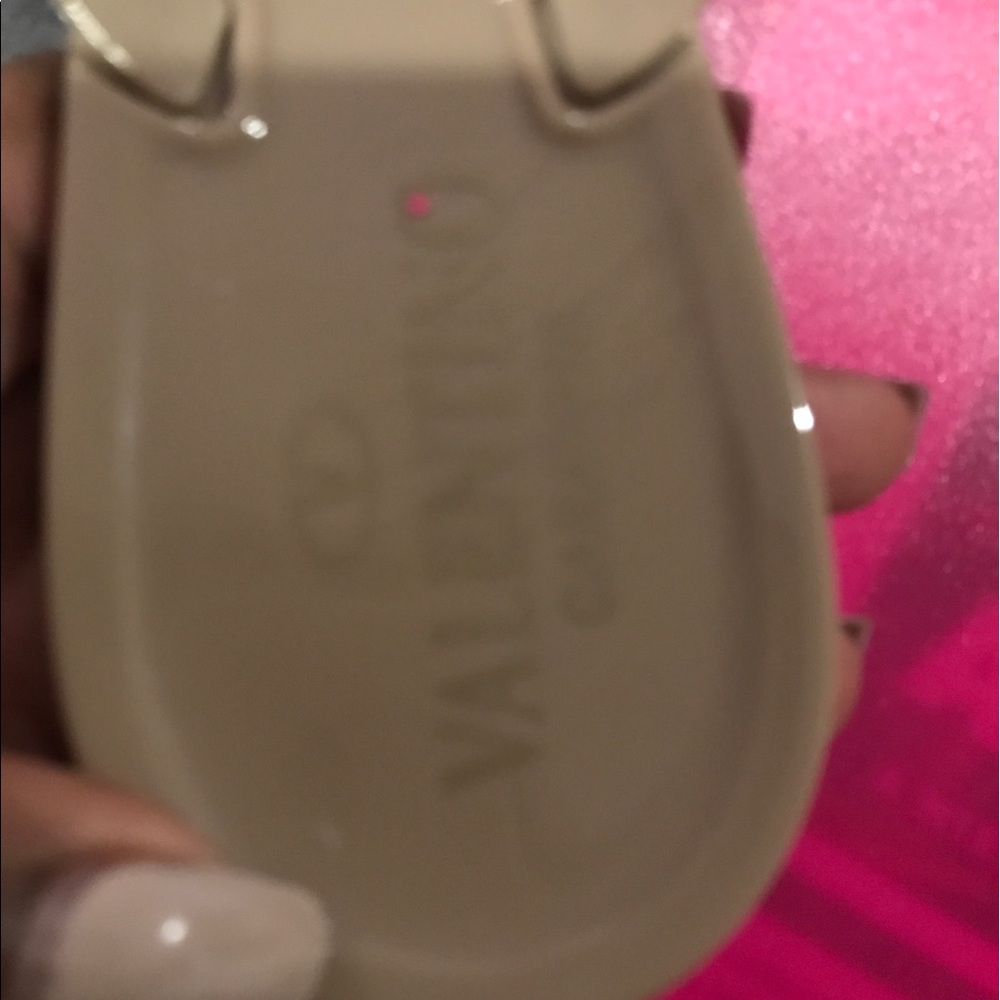 Look at these FAKE VALENTINOS