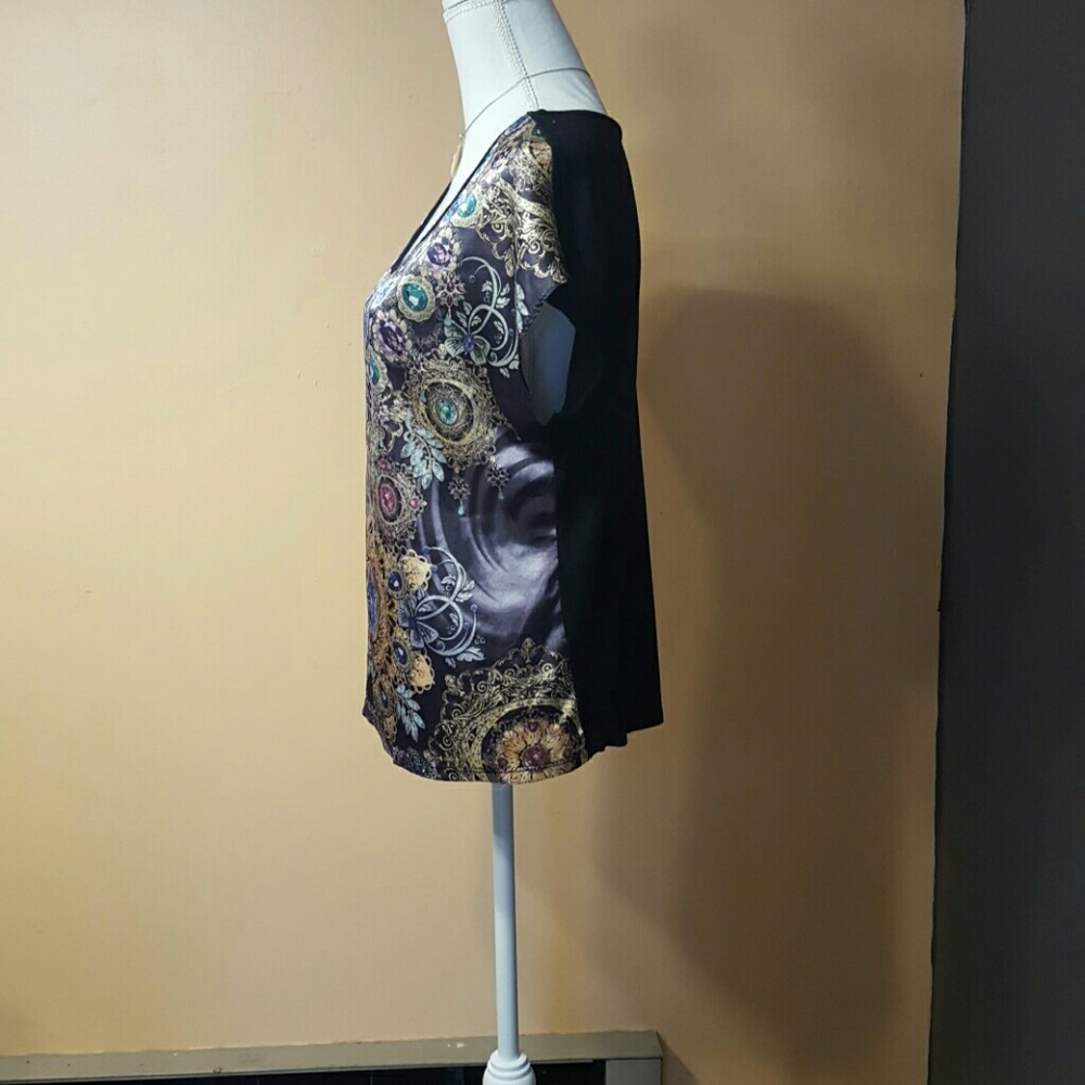 Top - Picture 2 of 5