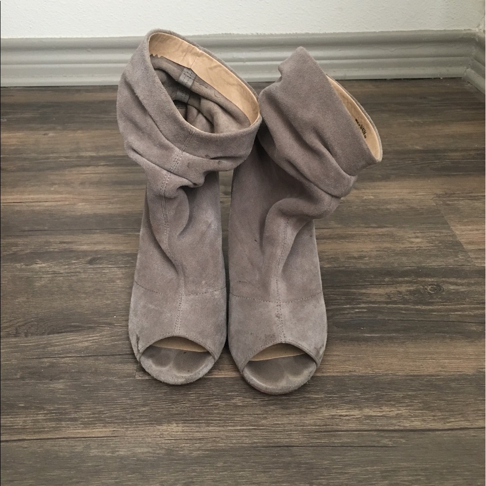 Chinese Laundry 'Laurel' Peep Toe Bootie