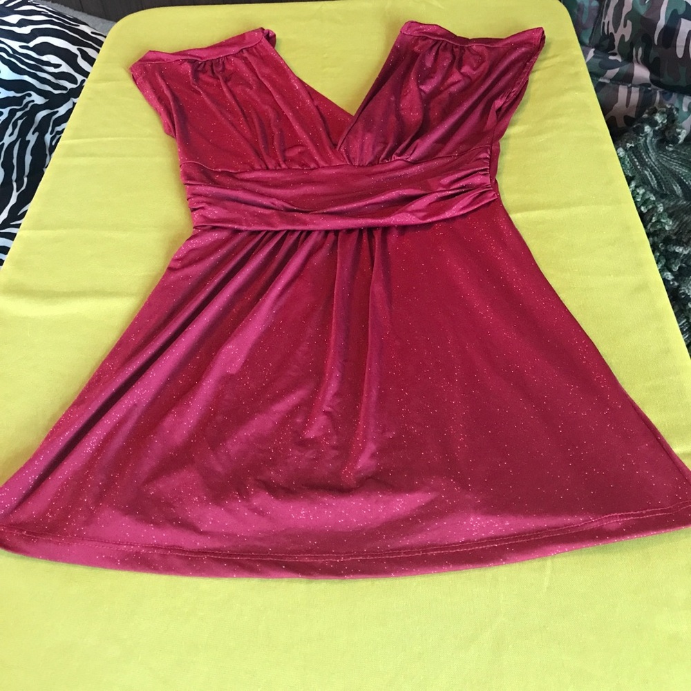 Via Vai red sparkle dress top, size juniors M.