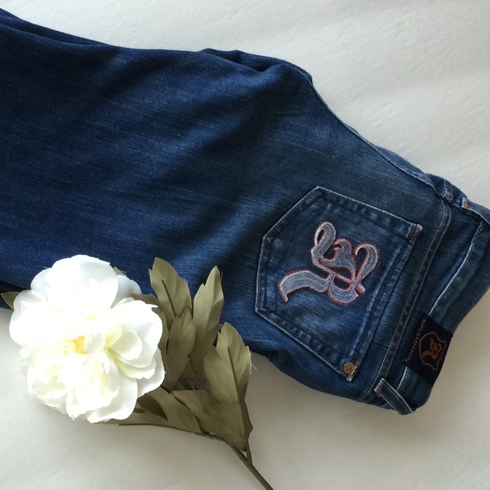 Rock & Republic Flare Leg Jeans