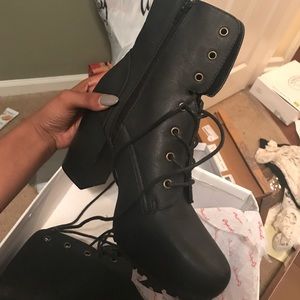 Qupid combat bootie