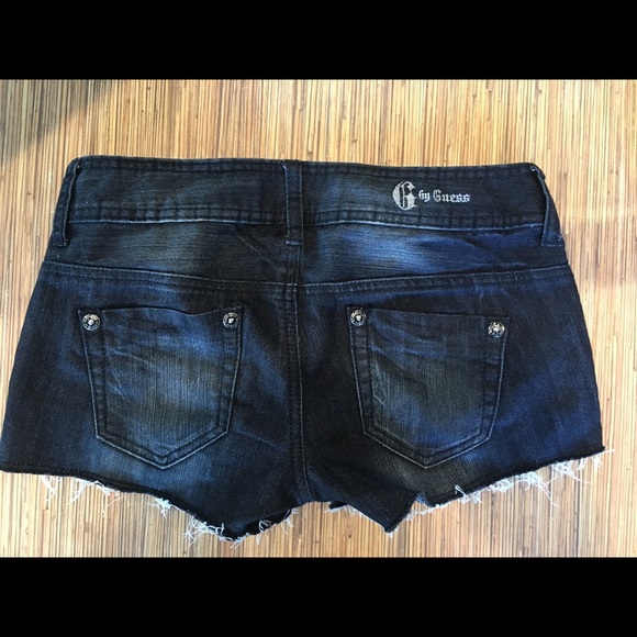 Guess Studded Denim Shorts - Picture 5 of 5