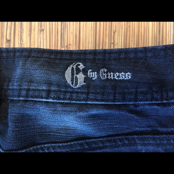 Guess Studded Denim Shorts - Picture 4 of 5