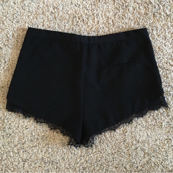Zara Lace Detailed Shorts Size Small - Picture 3 of 4