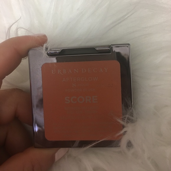 Urban Decay blush - Picture 3 of 3