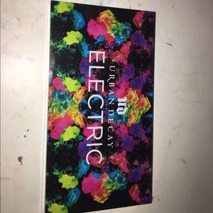 Urban Decay Electric Palette