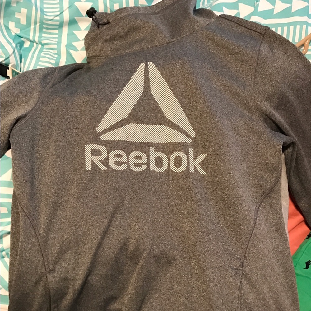 Reebok Big Collar Sweatshirt