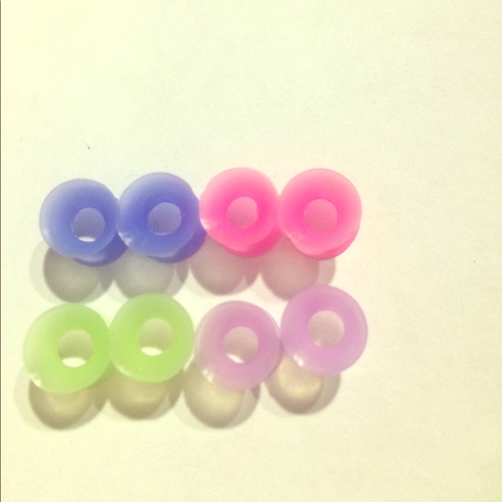 Gauges size 2 bundle