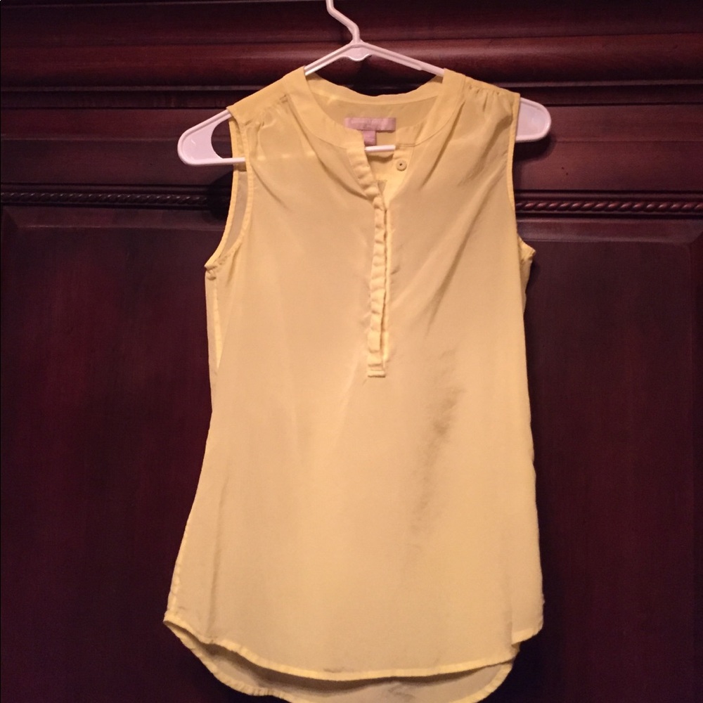 Banana republic silk blouse