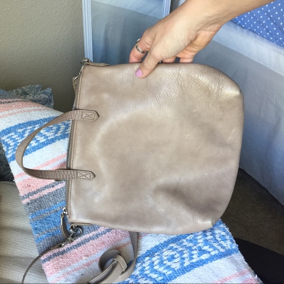 Madewell Mini Transport Tote - Picture 4 of 5