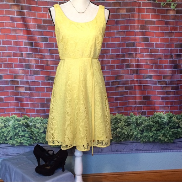 🍃🌸HOST PICK🌸🍃 Sandra Darren - Summer dress - Picture 3 of 8