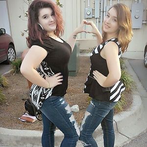 Meet your Posher, Elisabeth