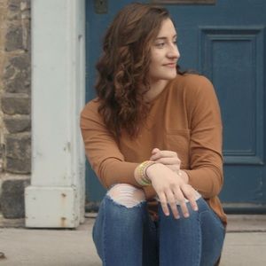 Meet your Posher, Madeline