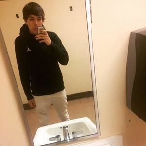 Meet your Posher, Markell