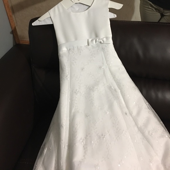 First communion Dress with Veil - Picture 1 of 2