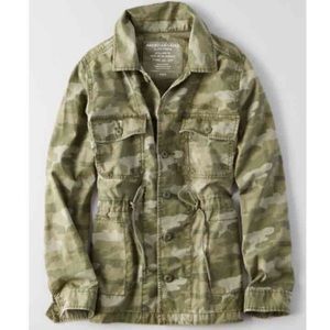 🎀NWT AEO Camo Military Jacket size M🎀
