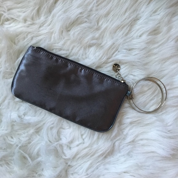 NY&Co, Silver Glitter Bangle Wristlet - Picture 5 of 7