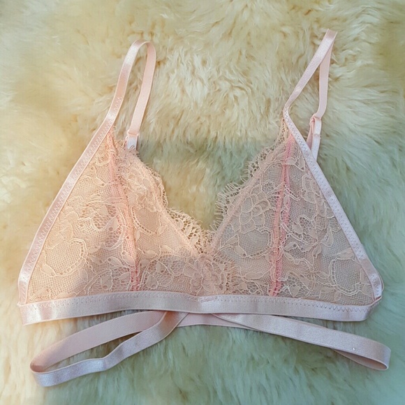 New Coral Bralette Cut Out Blush strappy bra - Picture 3 of 4