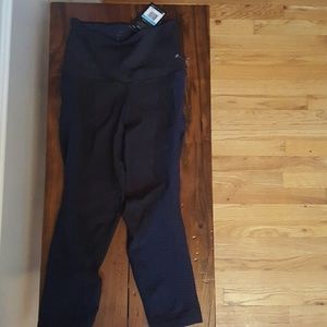 Nike Dri-fit workout pants. NWT. Women's size M