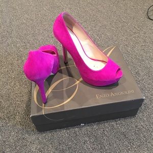 Magenta Pumps