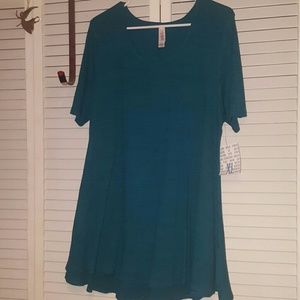 Bnwt Perfect T