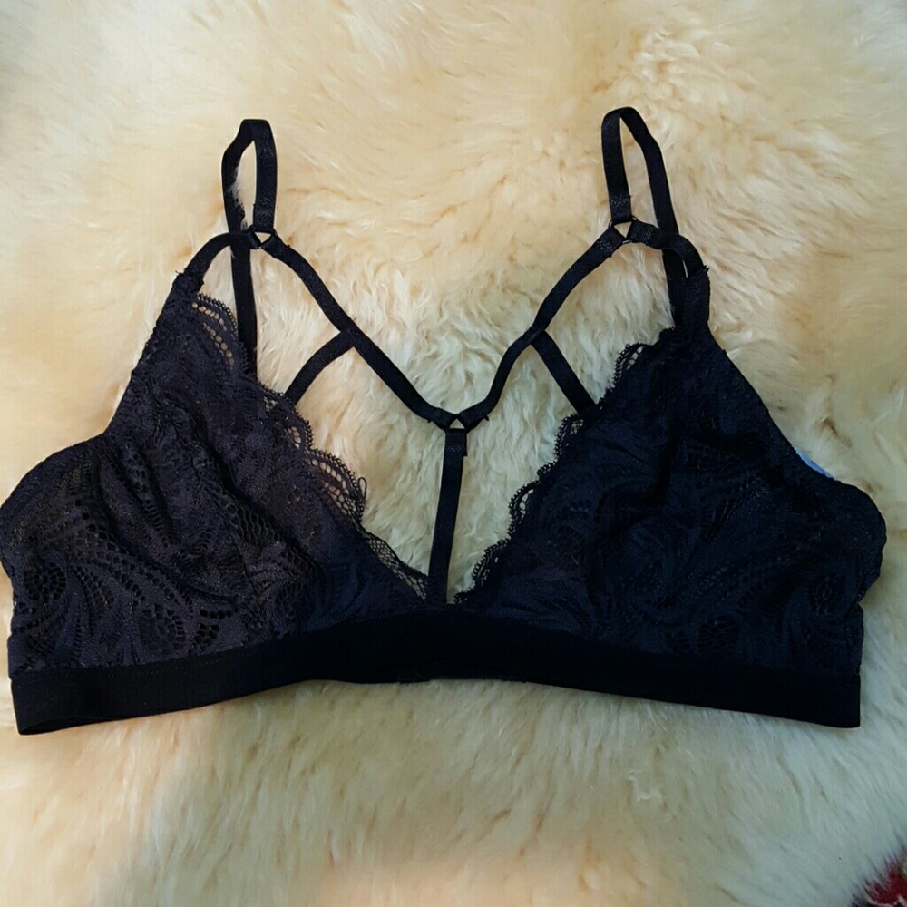 New Black Bralette cut out caged  strappy floral - Picture 3 of 4