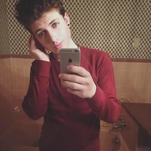 Meet your Posher, Shawn