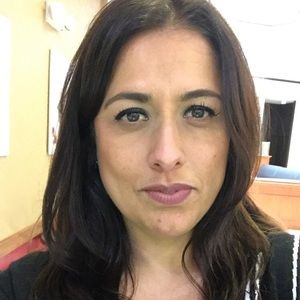 Meet your Posher, Roxana