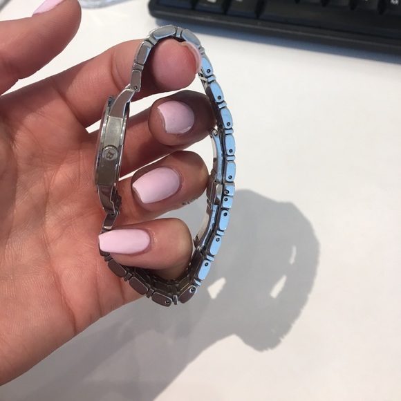 Burberry stainless steel Watch - Picture 2 of 3