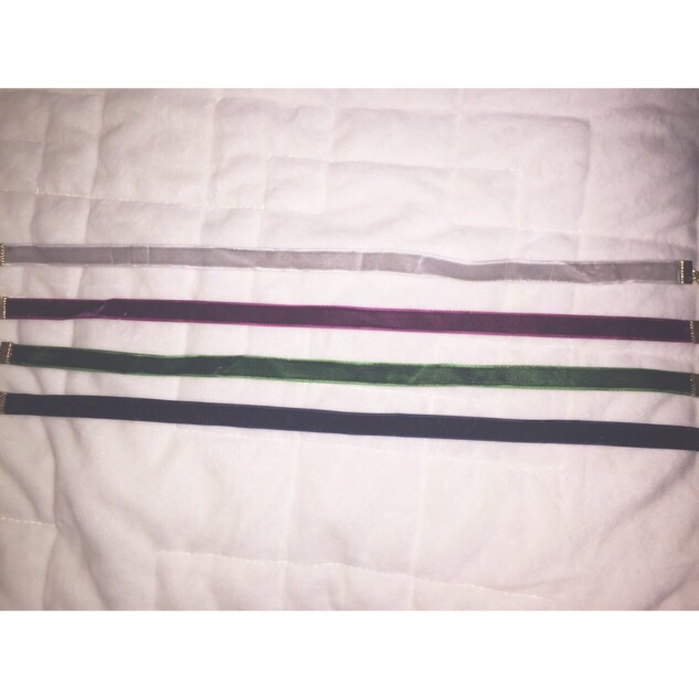 4-set choker set