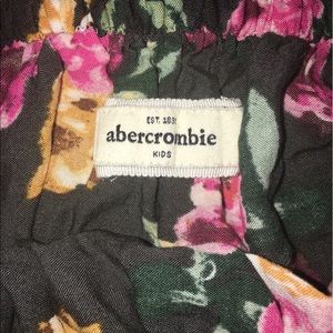 ✨🌹Abercrombie Kids Skirt🌹✨