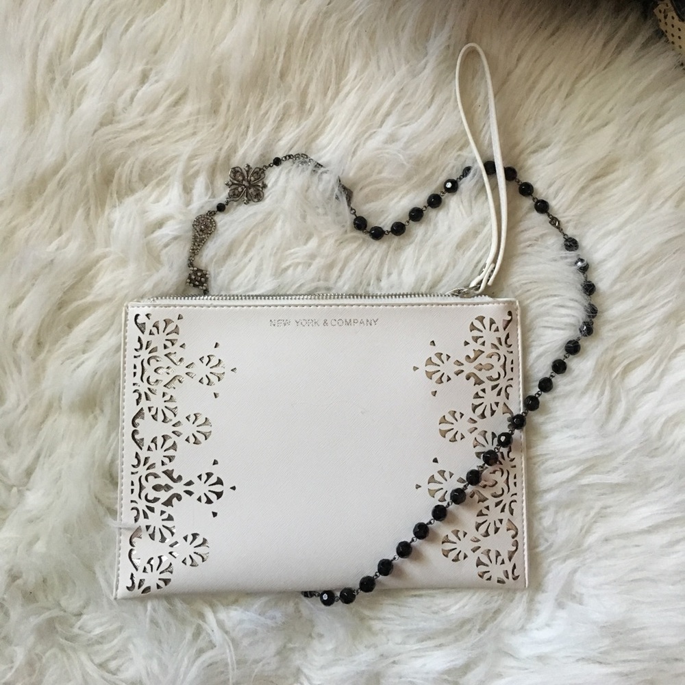 NY&Co, Large Cut Out Detail Wristlet/Clutch