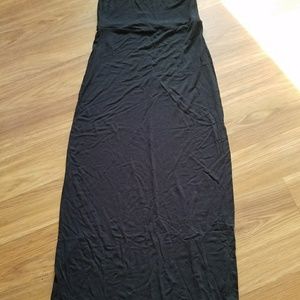 Juniors black maxi skirt