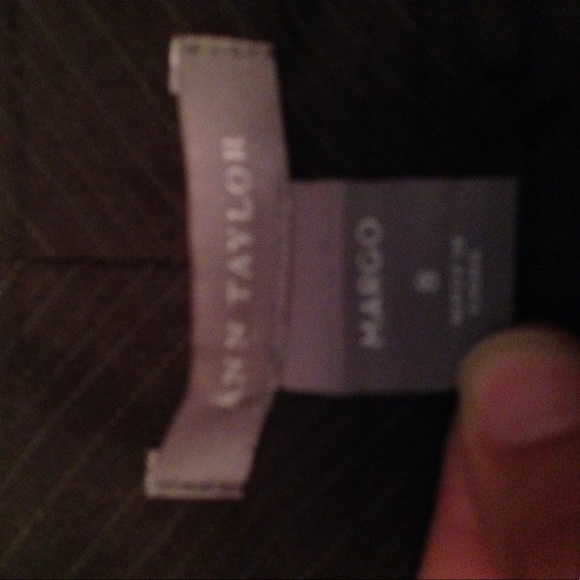 Ann Taylor Margo brown striped dress slacks size 8 - Picture 3 of 4