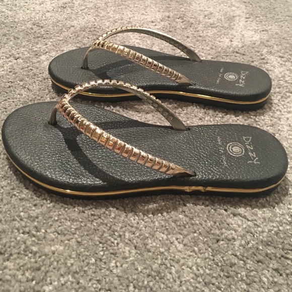 Flip flops - Picture 2 of 3