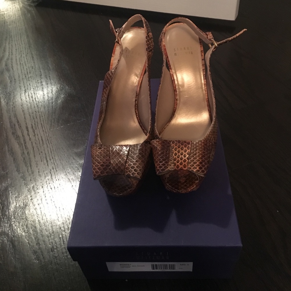 Stuart weitzman peep toe pumps