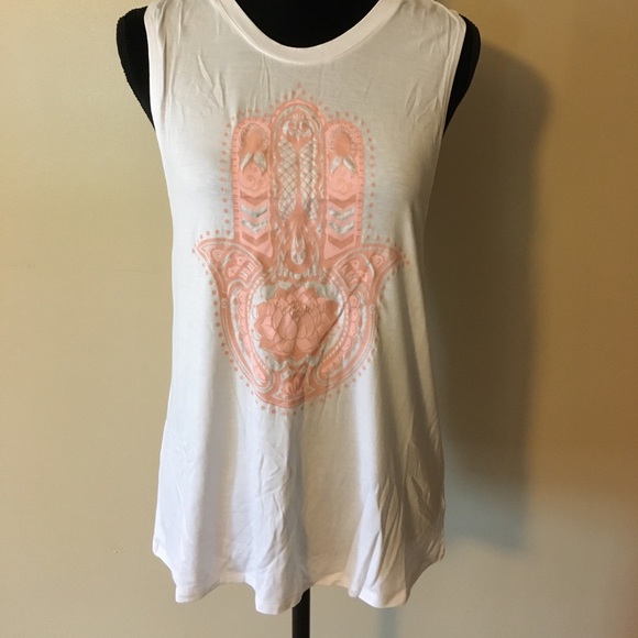 🌻New🌻 Boho Twist Back Workout Top - Picture 4 of 5