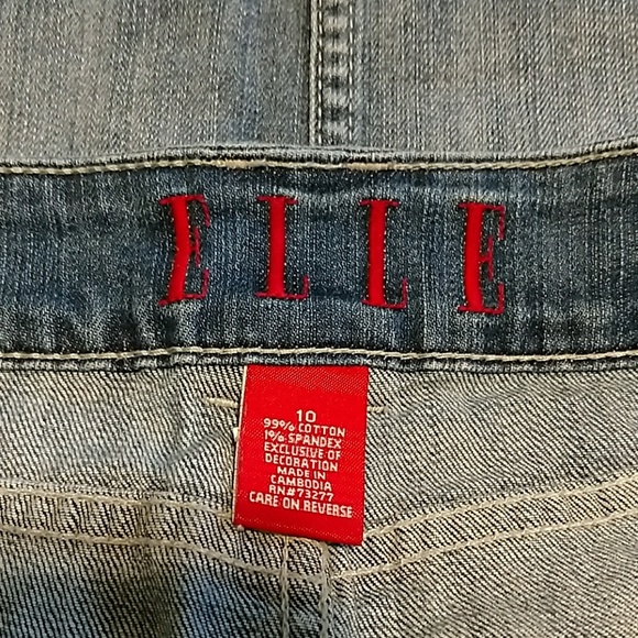 Cute denim mini skirt - Picture 2 of 2