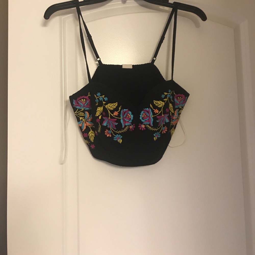 Black Floral Stitching Crop Top