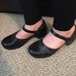 Dansko black leather Mary Janes.