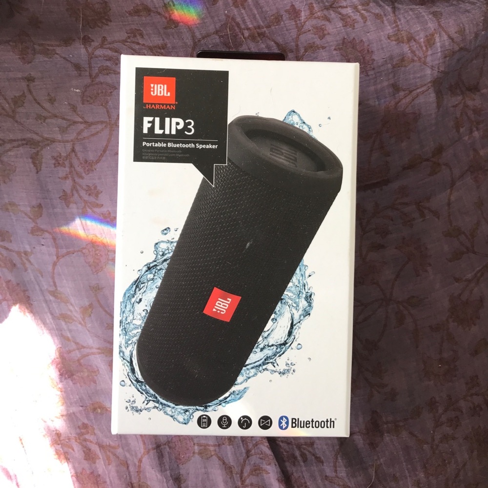 JBL Portable Bluetooth/ Waterproof Speaker