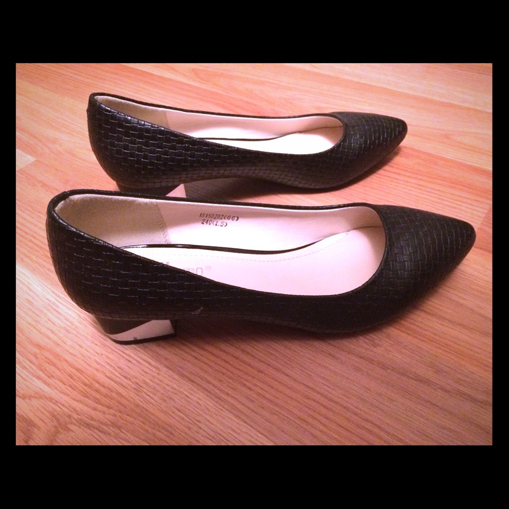 Black Block Low Heel Pumps Leather Animal Skin