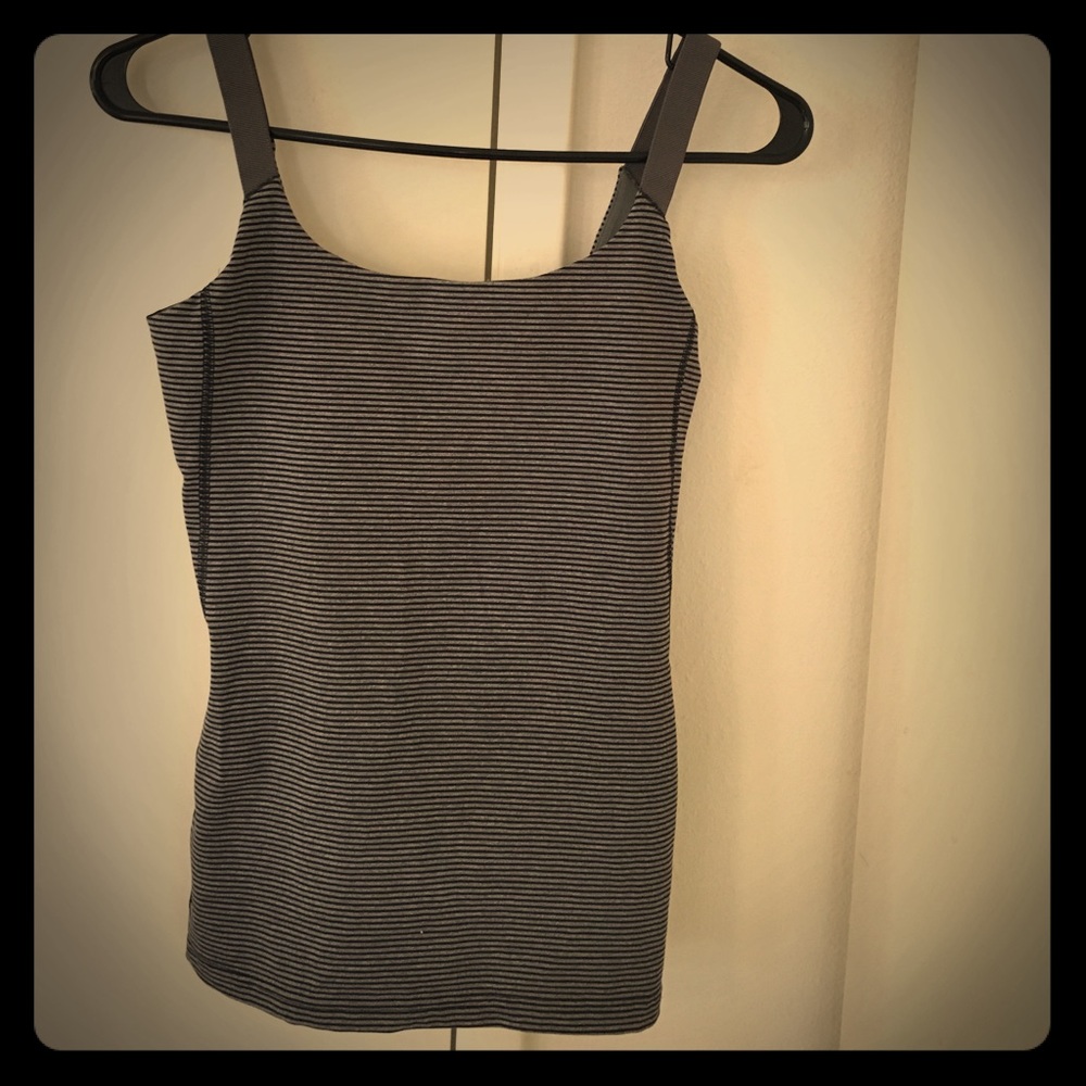 Lululemon scoop back tank