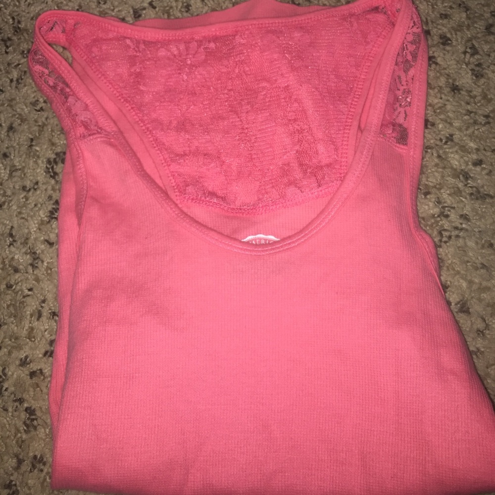 Basic tank tops(bundle) - Picture 2 of 4
