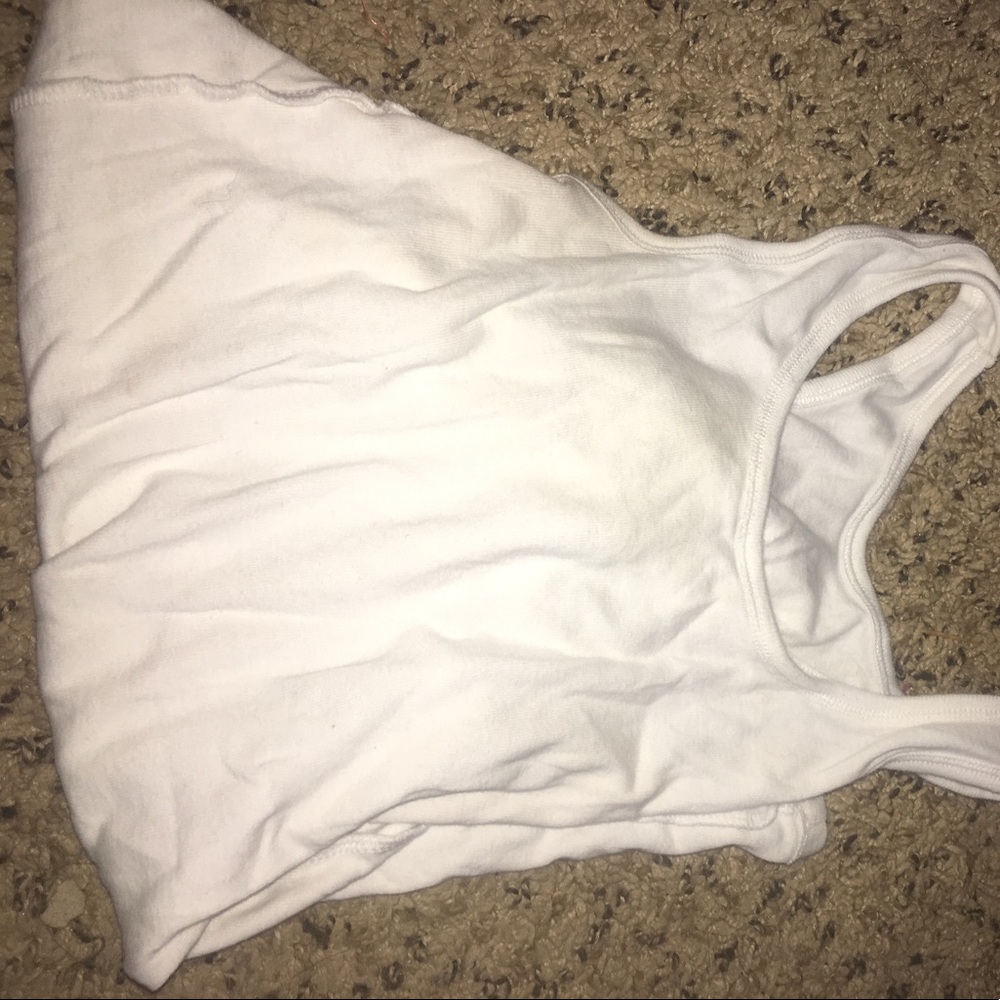 Basic tank tops(bundle) - Picture 3 of 4