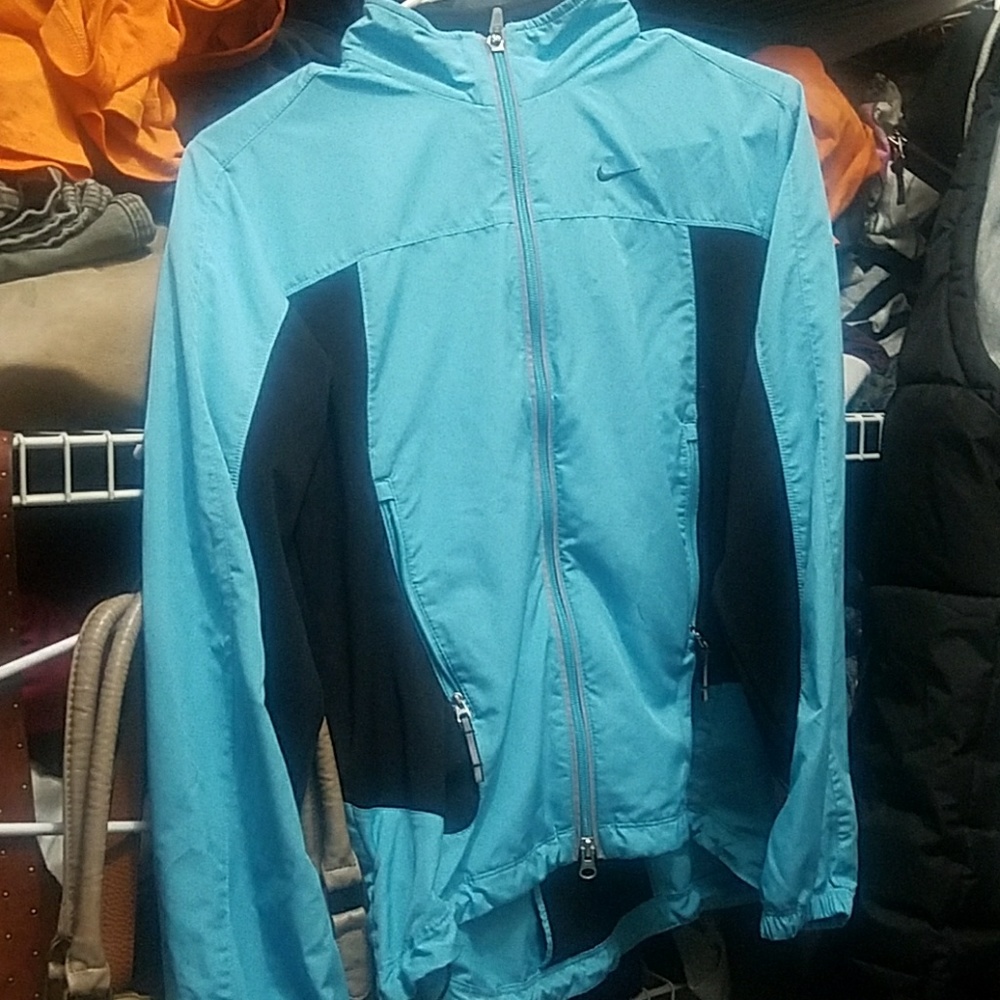 Nike windbreaker