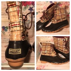 Pre Owned Sperry Top- Sider Rain Boots sz 7.5